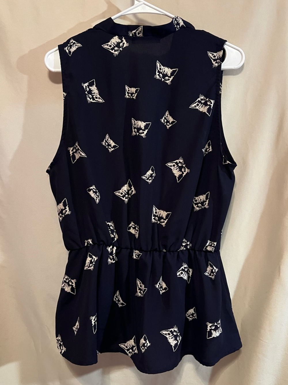 ModCloth Jessy B Cat Print Sleeveless Peplum Blouse size XL - Picture 7 of 10